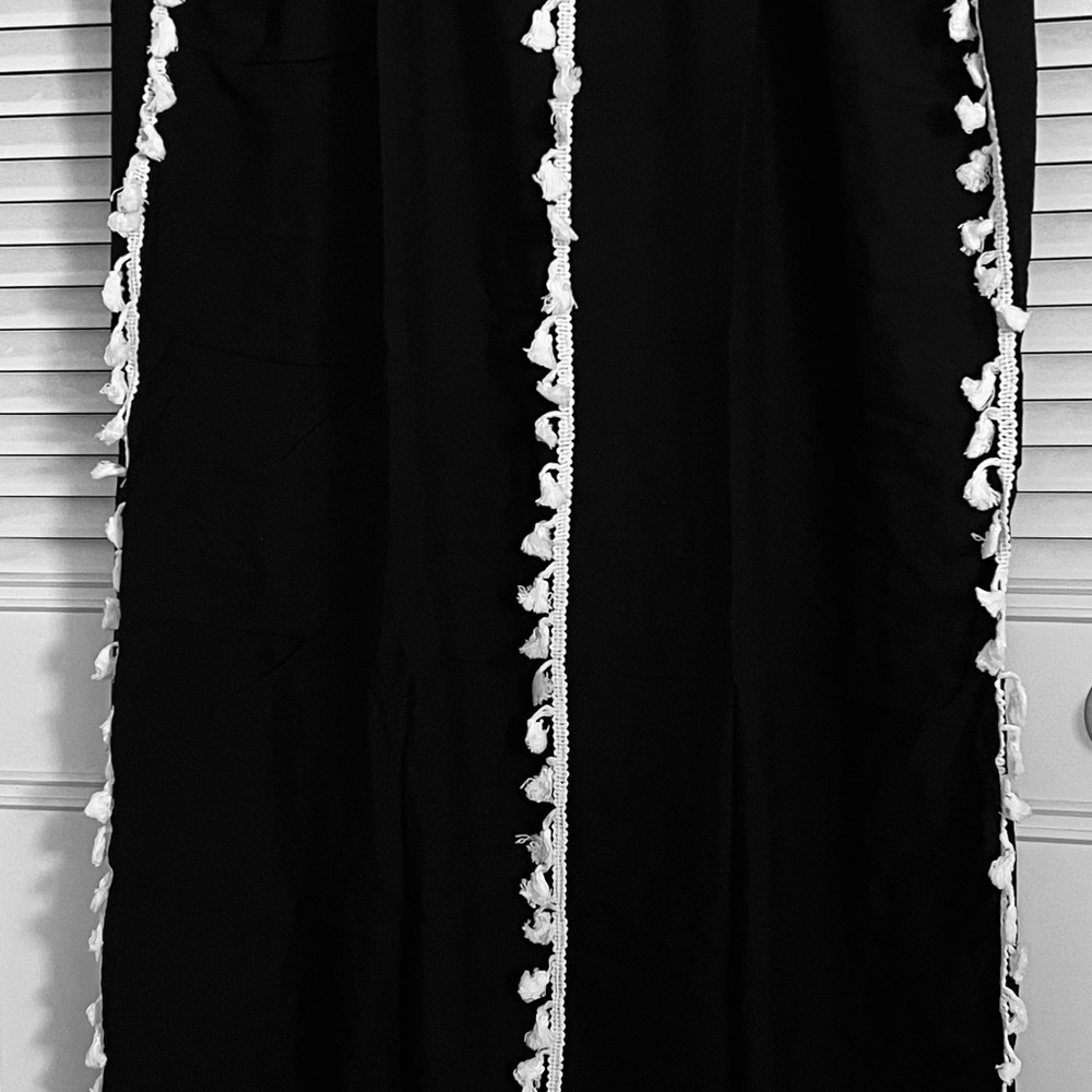 Luxe Mumu - Picture 6 of 9